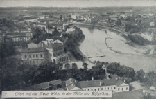 Blick auf die Stadt in der Mitte der Wilijafluss