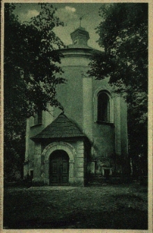 G&oacute;ra Świętej Anny : Kalwaria - barokowe kaplice przy poszczeg&oacute;lnych stacjach drogi krzyżowej