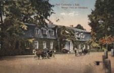 Bad Carlsruhe i. Schl. : Herzogl. Haus am Schlossplatz