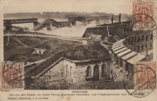 Warschau : Die von den Russen vor ihrem Abzug gesprengte Eisenbahn- und Fußgängerbrücke über die Weichsel