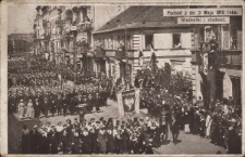 Pochód z dn. 3 Maja 1916 roku. Studentki i studenci