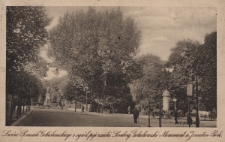 Lwów : Pomnik Gołuchowskiego i ogród pojezuicki