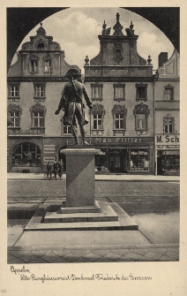 Oppeln : Alte Ringhäuser mit Denkmal Friedrich des Grossen