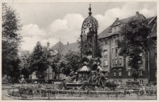 Oppeln / O.-S. : Friedrichplatz mit Monumentalbrunnen