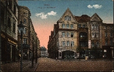 Brzeg : Ulica Mleczna od strony rynku w kierunku ulicy Długiej. Po prawej stronie winiarnia (dziś sklep odzieżowy) z zachowaną rzeźbą mnicha trzymającego m.in. kufel